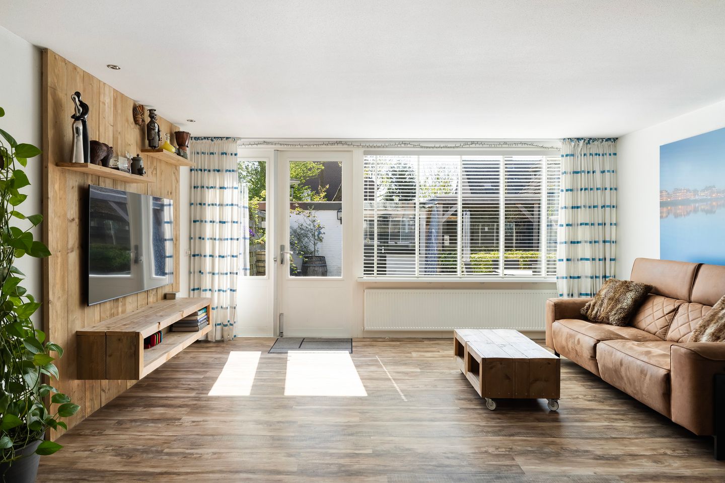 Foto 14 van Indus 54