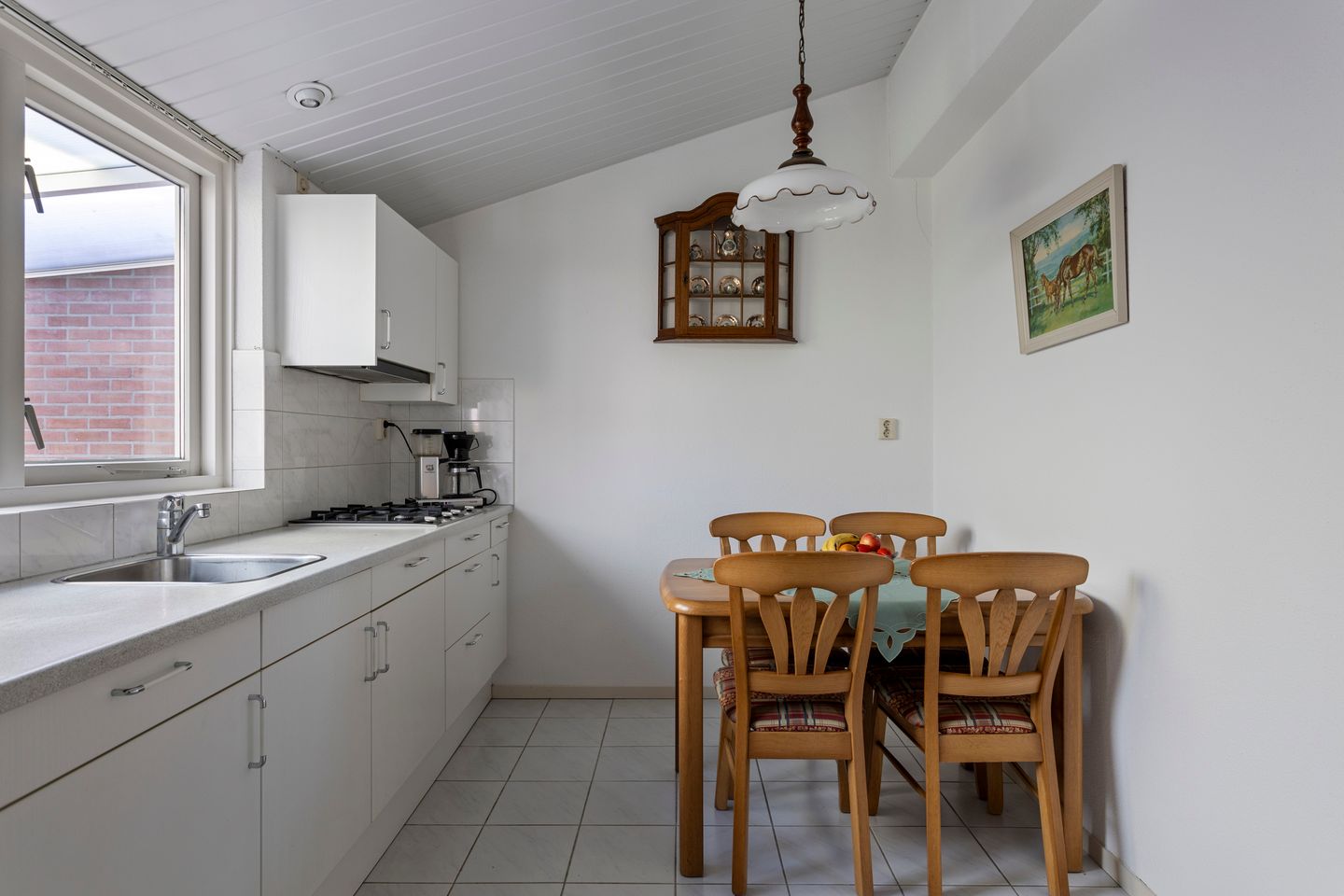 Photo 10 of Dissel 14