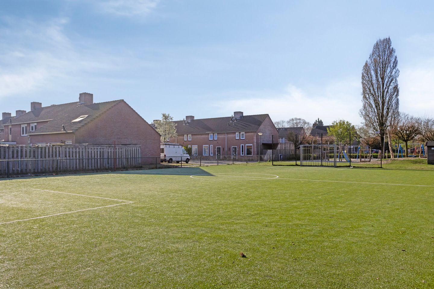 Photo 34 of Dissel 14