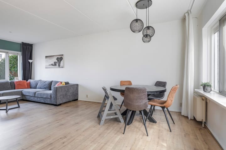 Foto 6 van Poaitrije 17