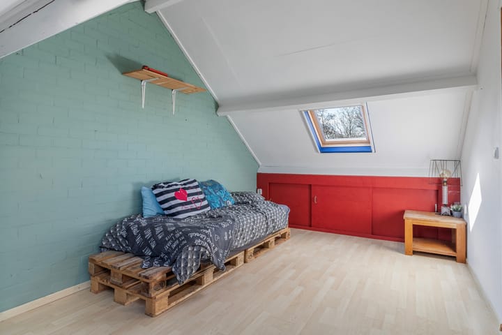 Foto 14 van Poaitrije 17