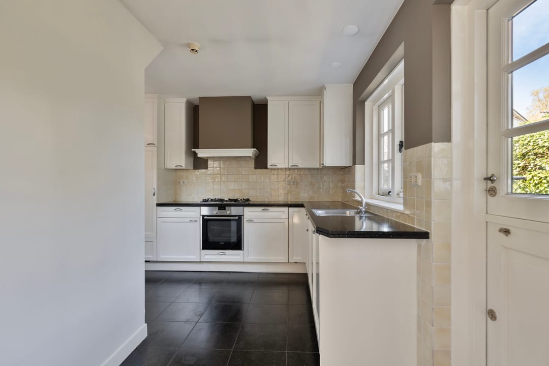 Foto 11 van Klooster 16