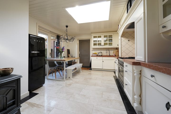 Foto 21 van Stationsstraat 63-A