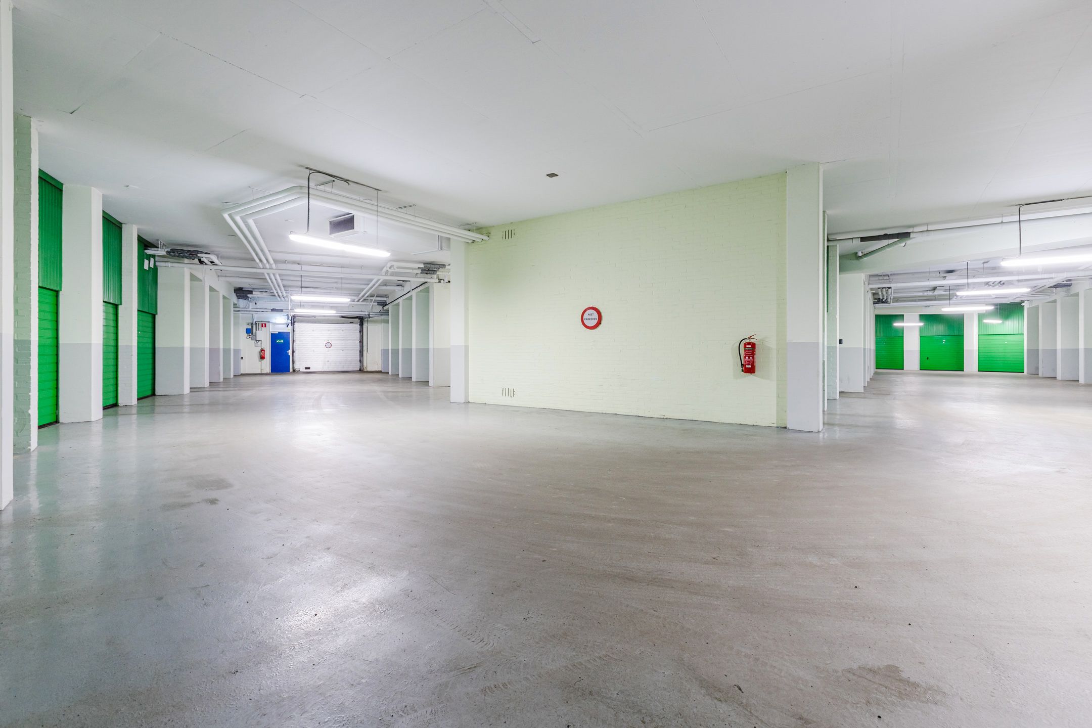 Foto 33 van Boulevard Ir de Vassy 157