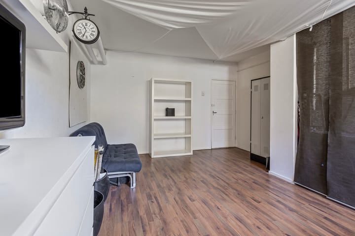 Foto 24 van Keizer Karelweg 263