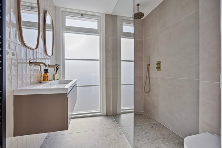 Foto 20 van Spoorstraat 26