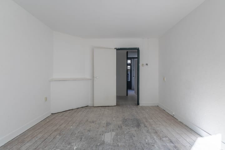 Foto 5 van John Franklinstraat 27-H