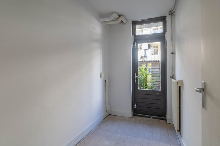 Foto 9 van John Franklinstraat 27-H