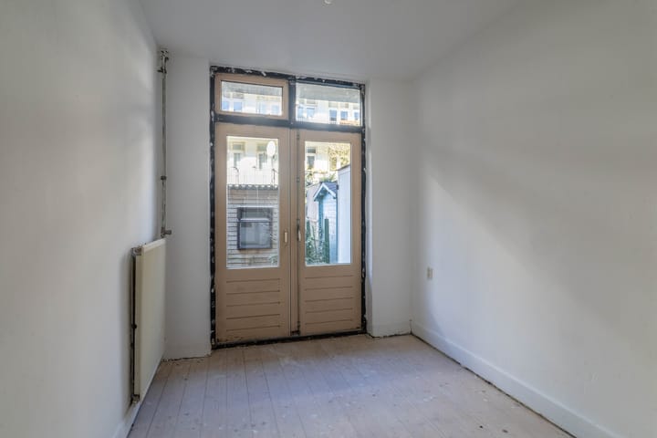 Foto 10 van John Franklinstraat 27-H