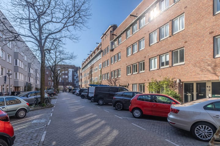 Foto 14 van John Franklinstraat 27-H