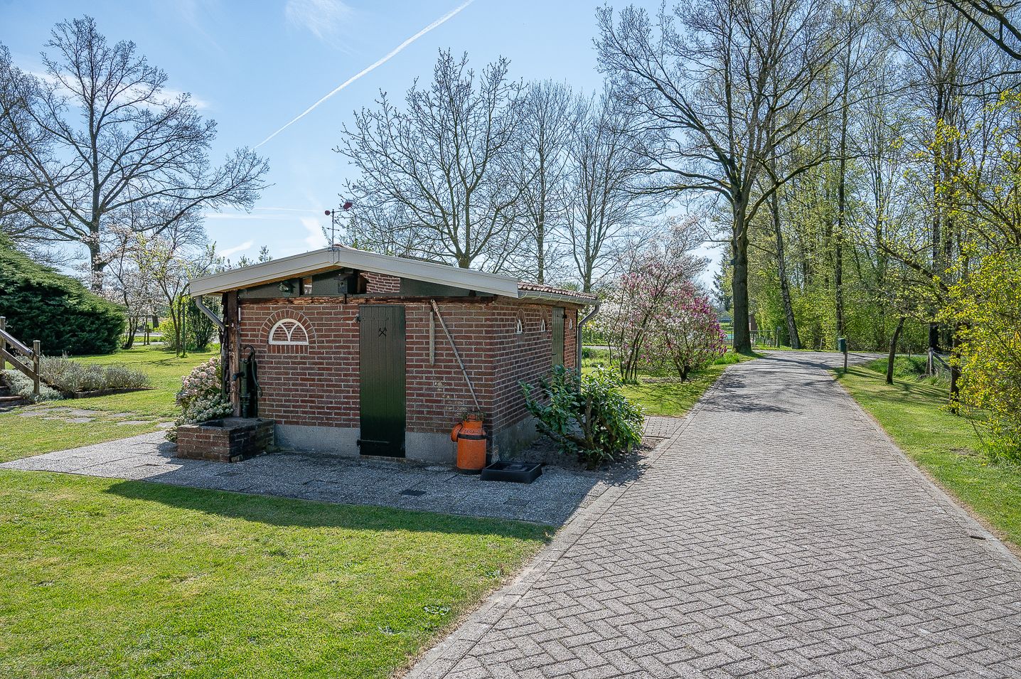 Foto 21 van Vlakkeeweg 6