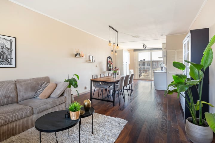 Photo 18 of Broekweg 35