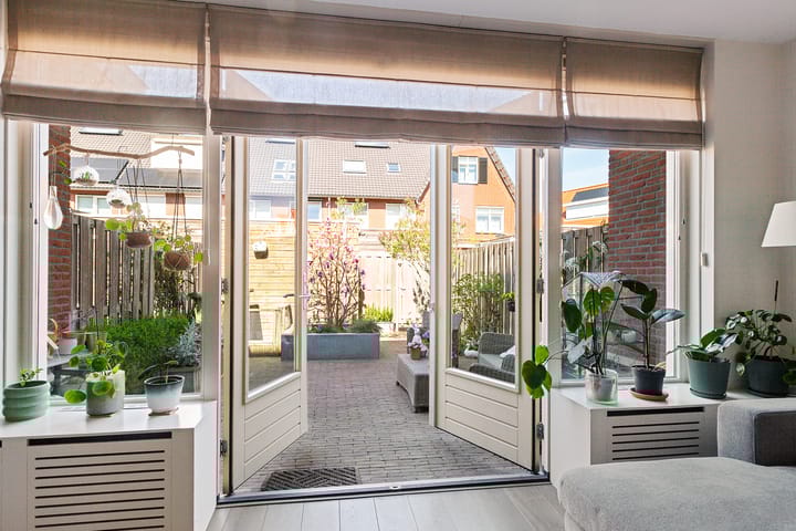 Foto 13 van Albert van Schoonhovenlaan 35