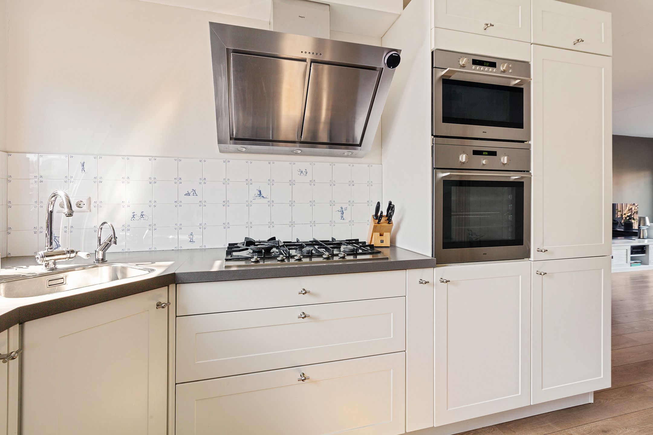 Foto 18 van Albert van Schoonhovenlaan 35