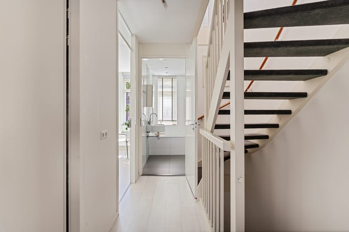 Foto 19 van Albert van Schoonhovenlaan 35