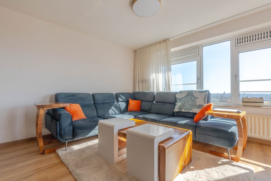 Photo 2 of Strevelsweg 998