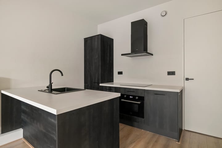 Foto 5 van 2e Middellandstraat 9-A01