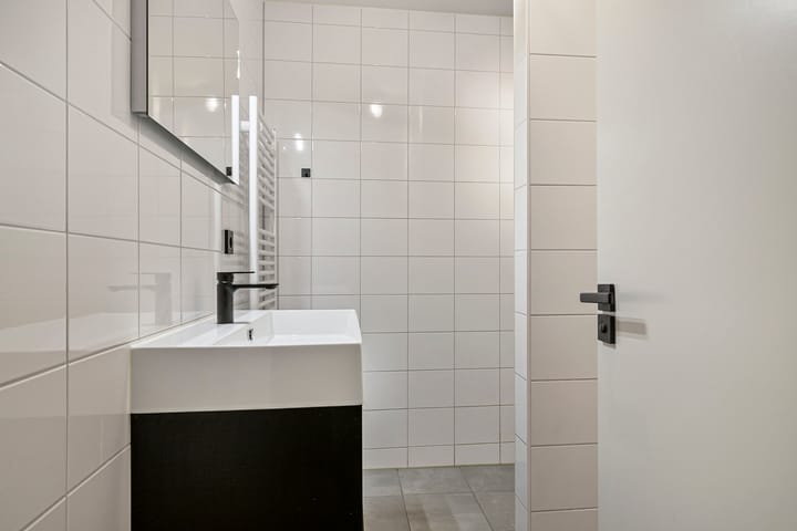 Foto 16 van 2e Middellandstraat 9-A01