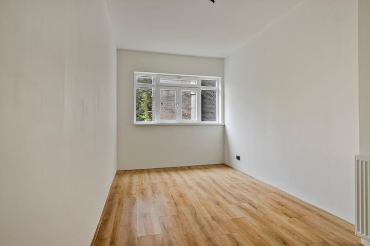 Foto 23 van 2e Middellandstraat 9-A01