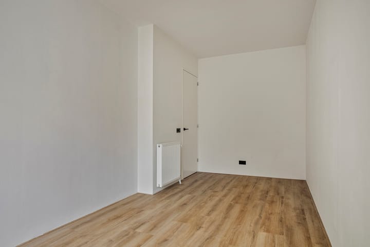 Foto 24 van 2e Middellandstraat 9-A01