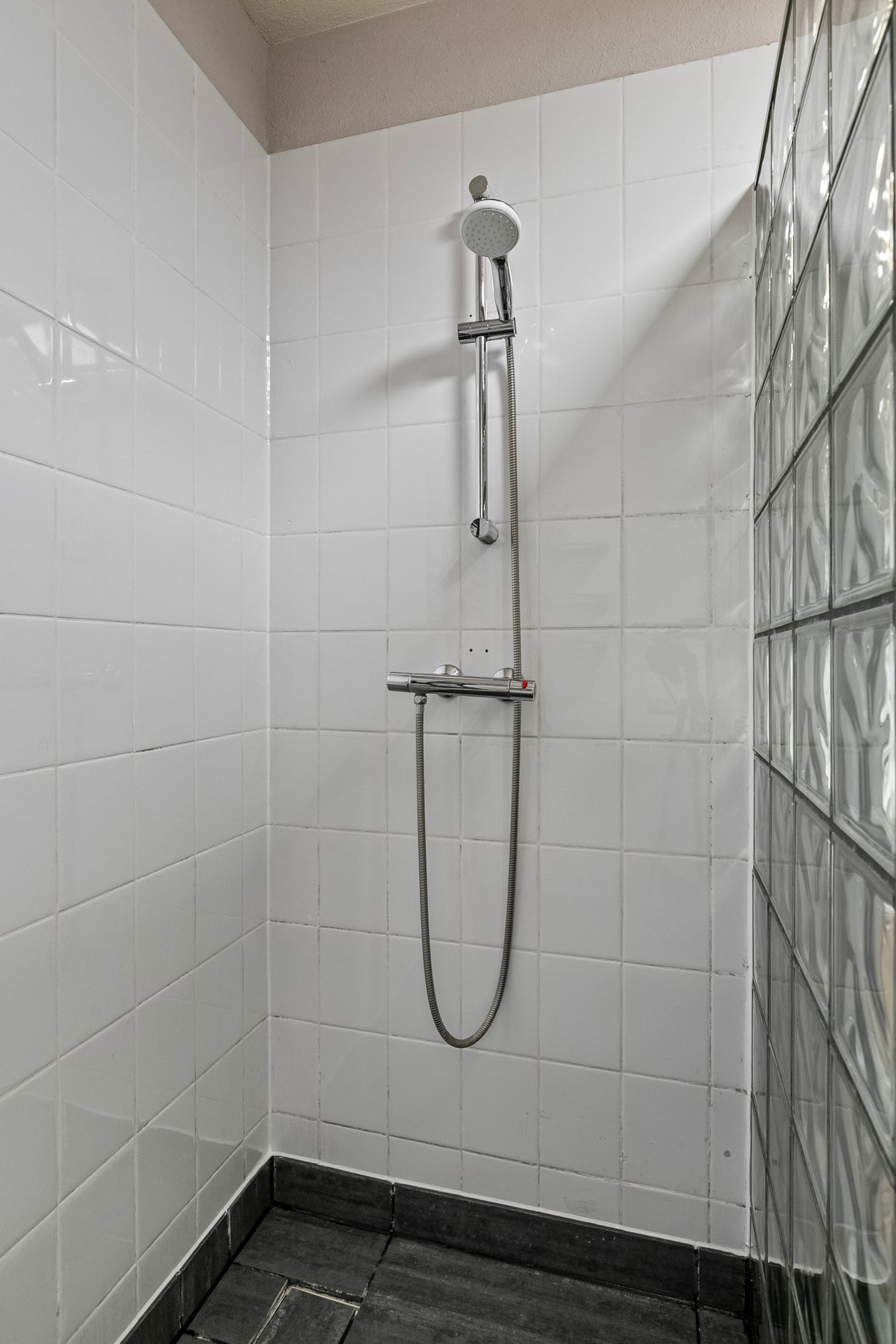 Photo 21 of Munstergeleenhof 1