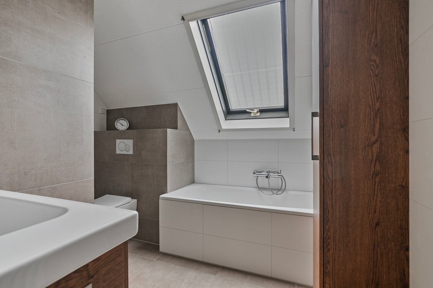 Foto 4 van Nevenakker 35