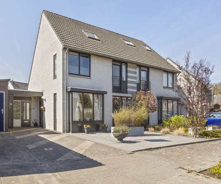 Foto 6 van Nevenakker 35