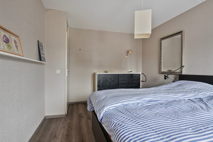 Foto 23 van Nevenakker 35