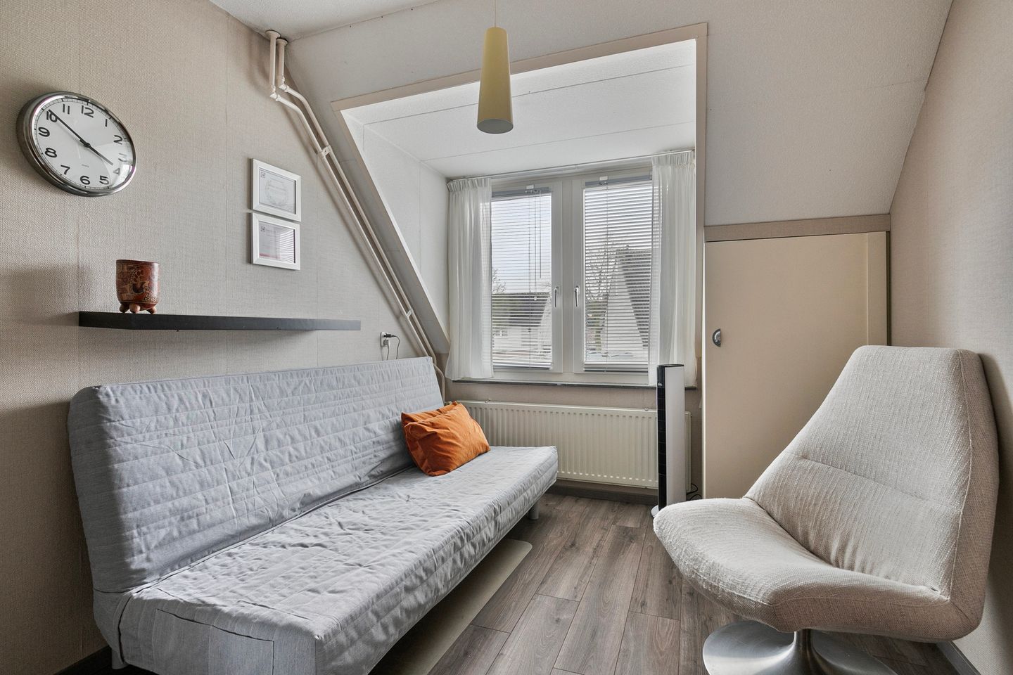 Foto 25 van Nevenakker 35