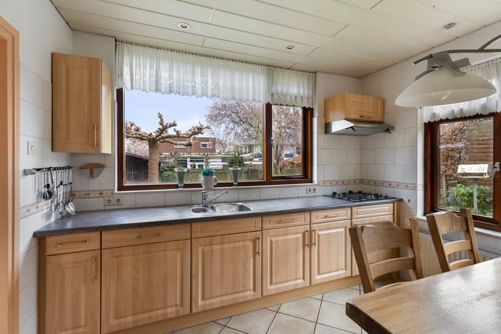 Photo 9 of Dorpsstraat 17