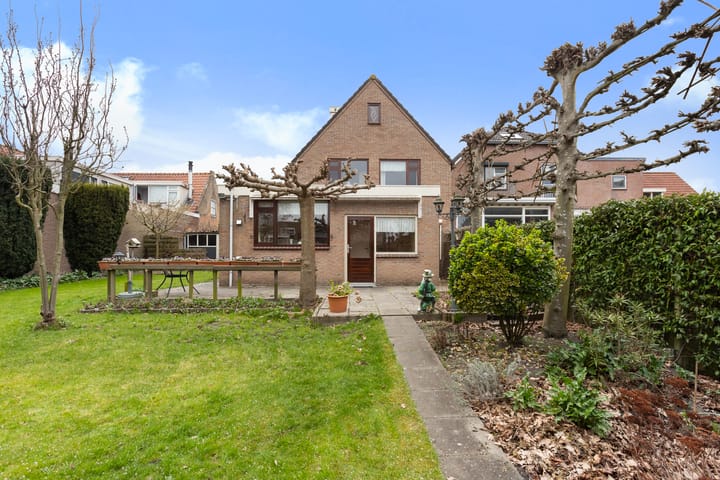 Photo 2 of Dorpsstraat 17