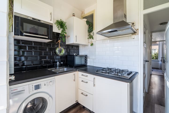 Foto 20 van Bernardus Gewinstraat 10-A