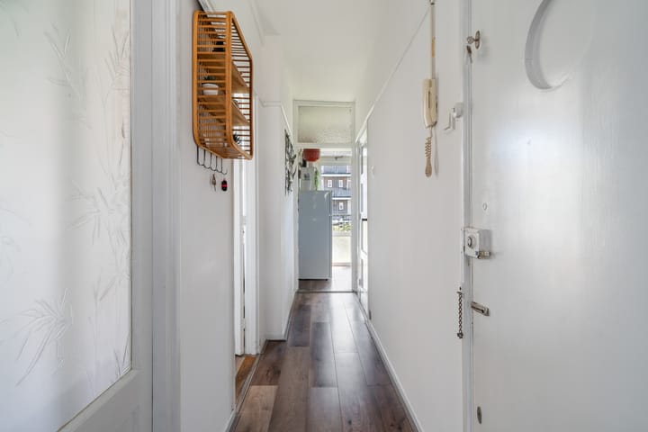 Foto 30 van Bernardus Gewinstraat 10-A