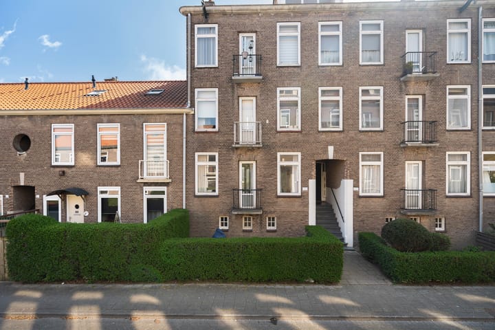 Foto 38 van Bernardus Gewinstraat 10-A