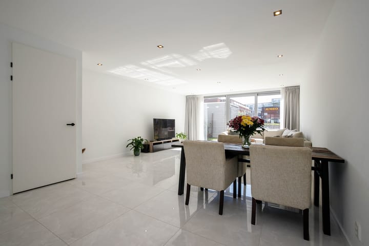 Foto 12 van Menorcalaan 54