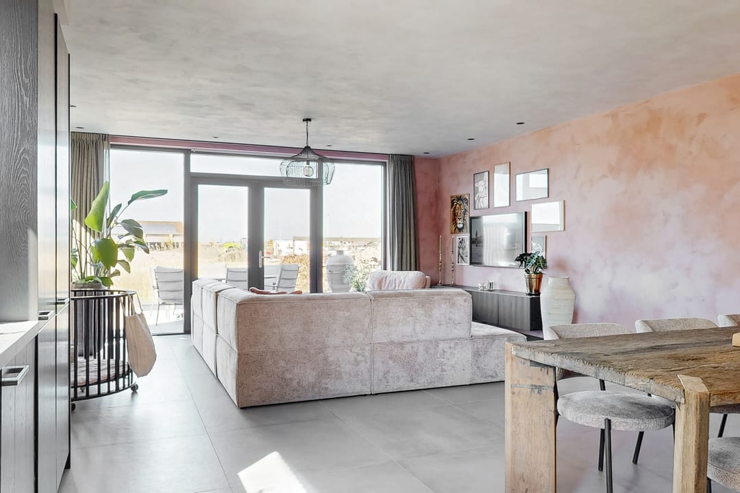 Foto 2 van Hoefsmid 13