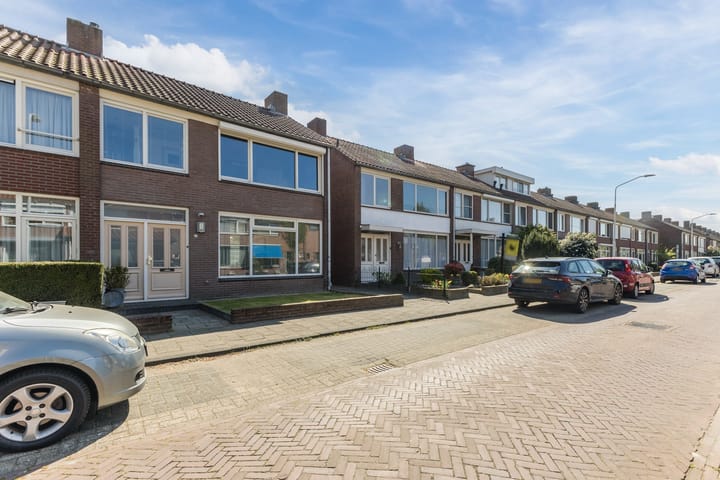 Foto 44 van Mgr. Dr. Th. Goossensstraat 54