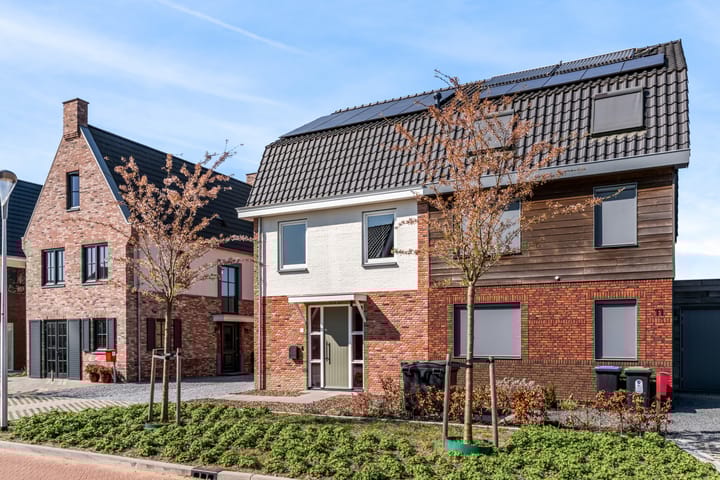 Foto 40 van Hoefsmid 13