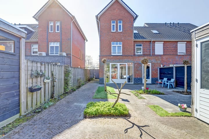 Foto 2 van Emmasingel 22