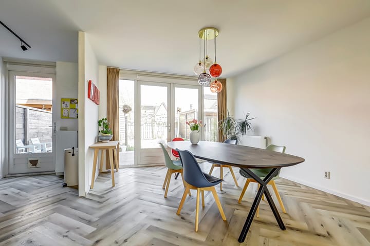 Foto 9 van Emmasingel 22