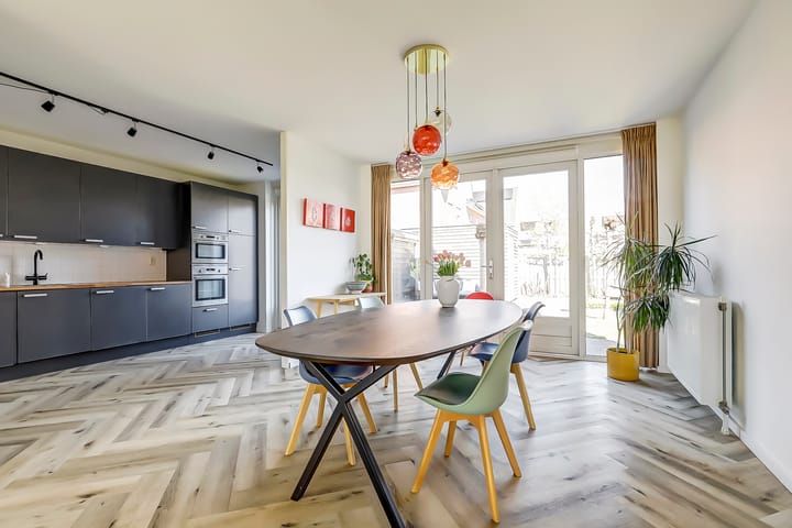 Foto 10 van Emmasingel 22