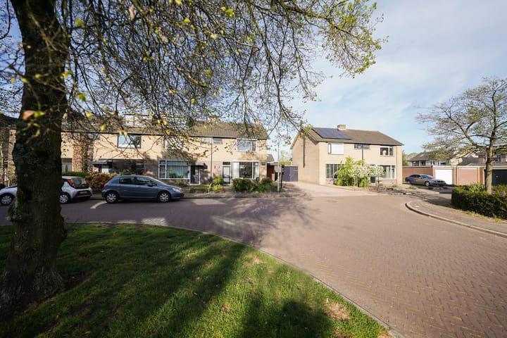 Foto 3 van Nic Beetsstraat 28