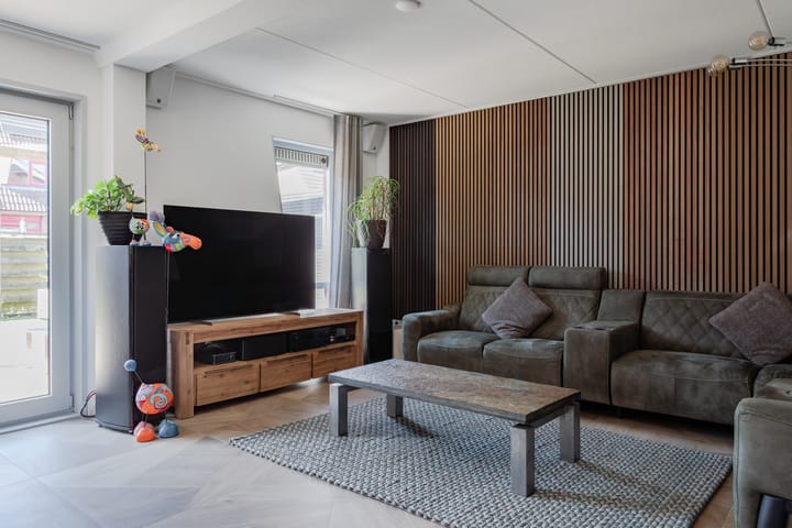 Foto 4 van Robert Stolzhof 106