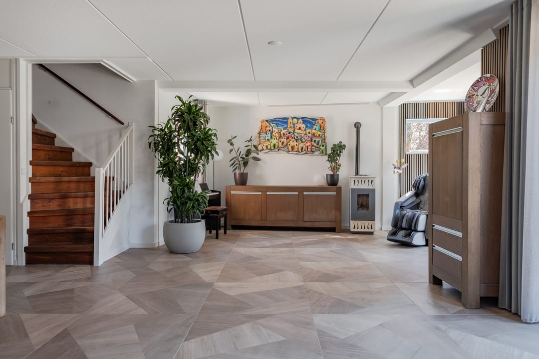 Foto 7 van Robert Stolzhof 106