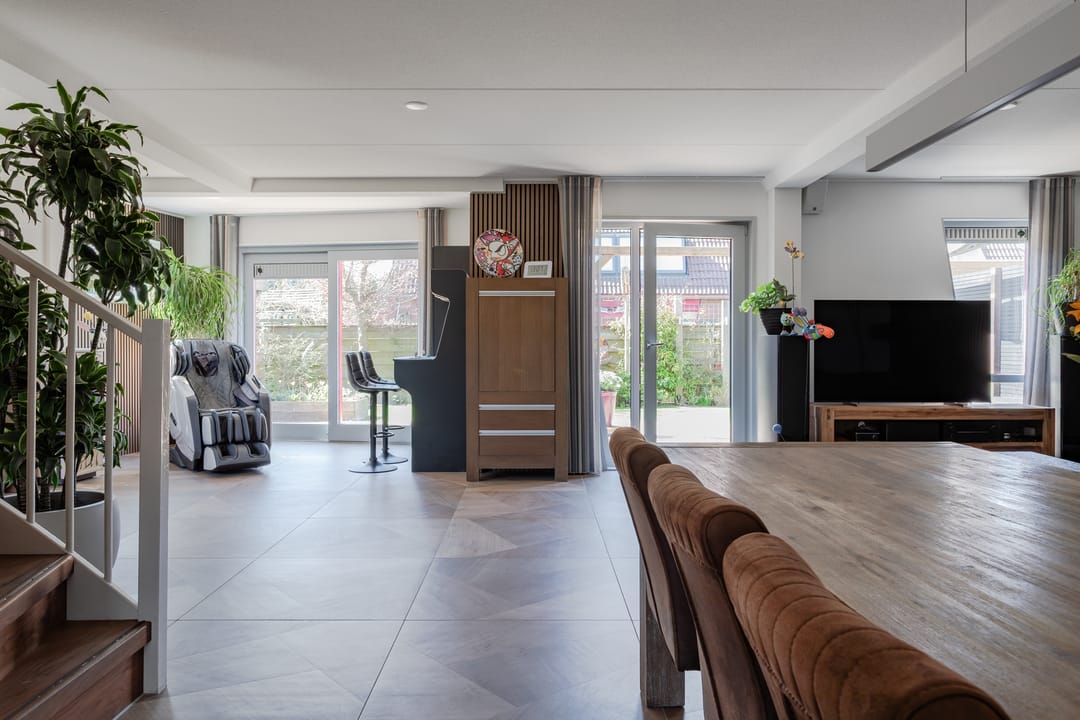 Foto 11 van Robert Stolzhof 106