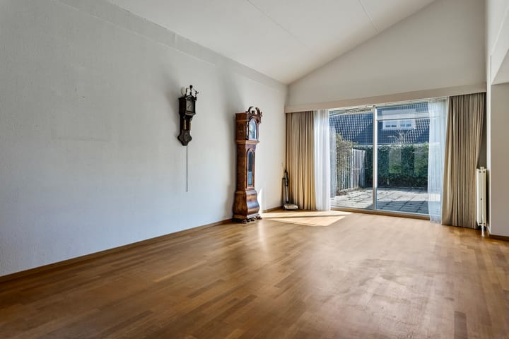 Foto 8 van Van Hovengaarde 5