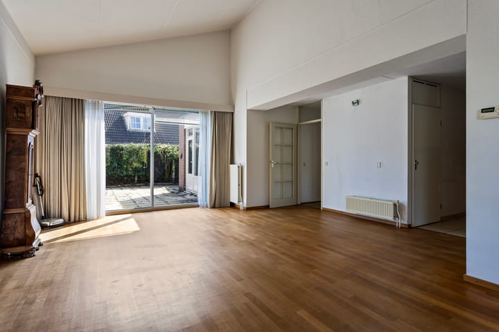 Foto 9 van Van Hovengaarde 5