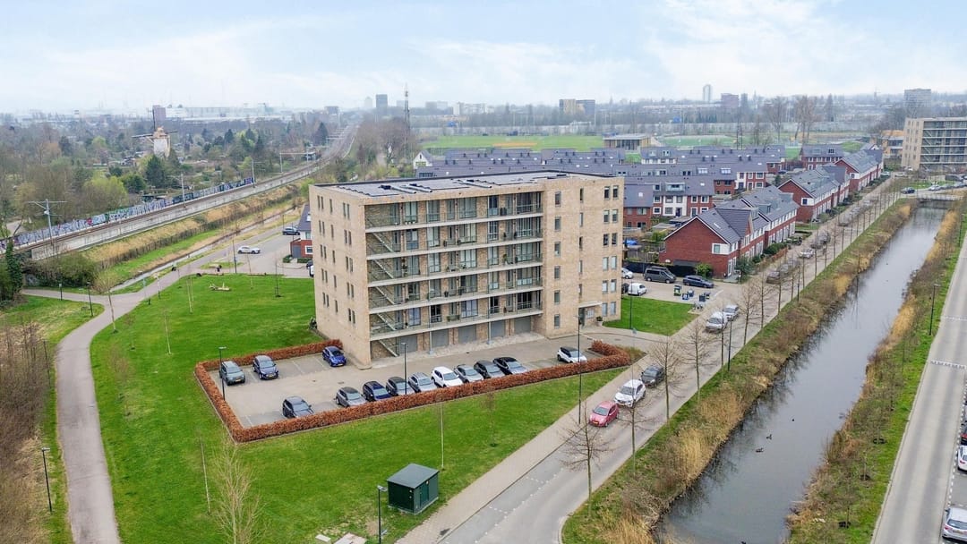 Foto 1 van Olympiaweg 11-D