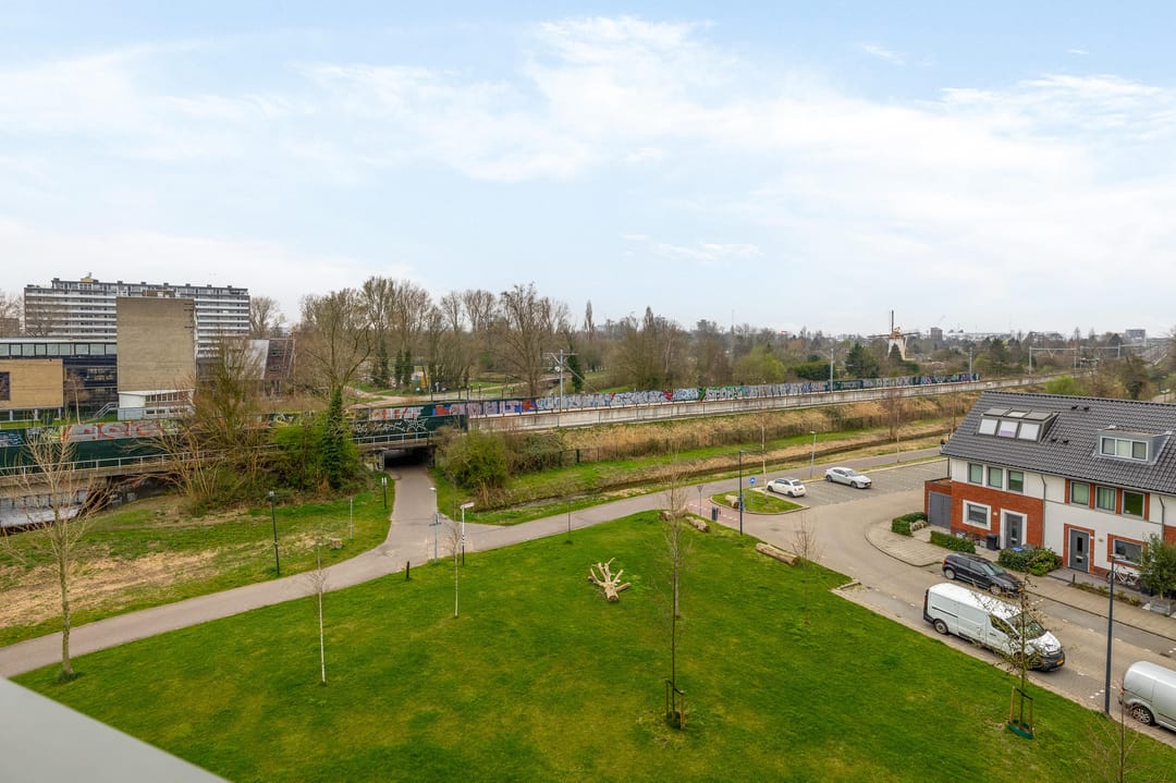 Foto 31 van Olympiaweg 11-D