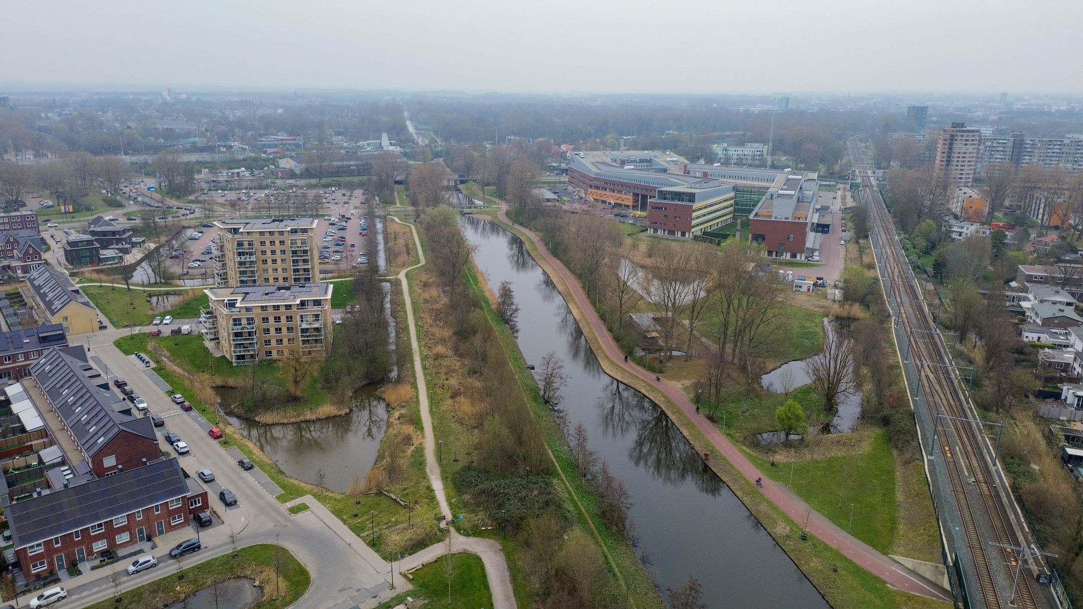 Foto 39 van Olympiaweg 11-D